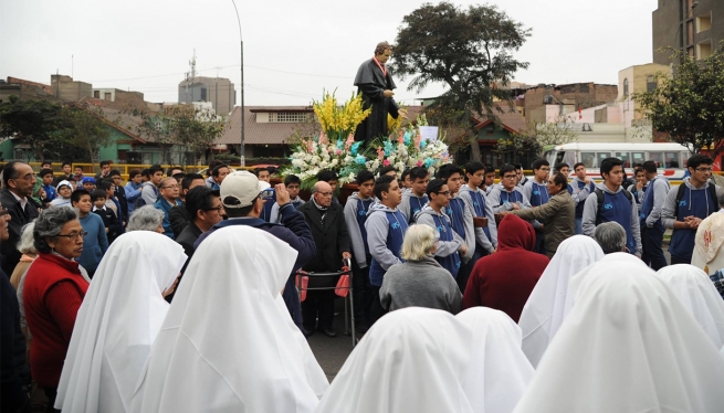 Perú – Procesión en honor a Don Bosco