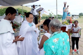 Papúa Nueva Guinea - Fiesta de María Auxiliadora y confirmaciones