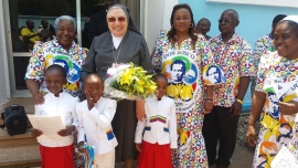 Rep. Dem. do Congo  – Visita da Madre Yvonne Reungoat