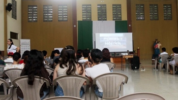 Costa Rica - Los jóvenes del MJS del "Centro Don Bosco" de Pérez Zeledón aplauden a los finalistas del DBGYFF 2023