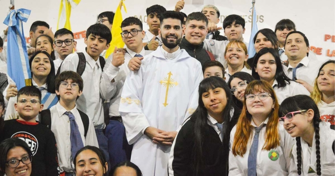 Argentine - Ordination diaconale du Salésien Rodrigo Benítez Martínez