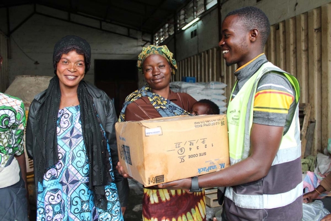 Democratic Republic of the Congo – Displaced people at Camp Don Bosco in Goma, DR of the Congo had access to healthy nutrition thanks to Salesian Missions