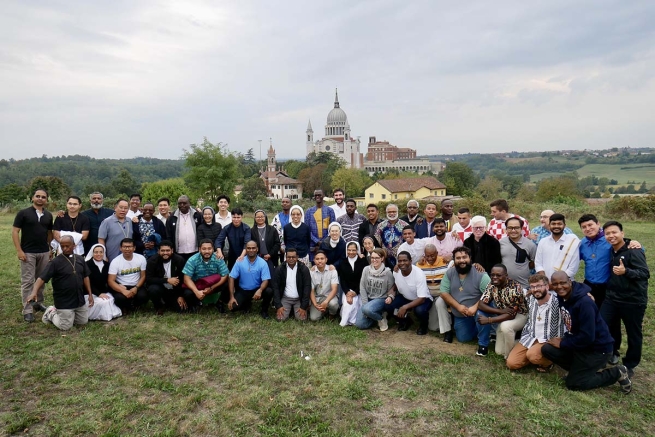 Italie – Le « Cours Germoglio » et le « Cours Respiro » en pèlerinage ensemble dans les lieux saints salésiens