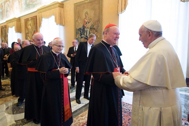 Vaticano - Participantes en la Asamblea Plenaria de la Congregación para la Doctrina de la Fe en audiencia con el Papa Francisco