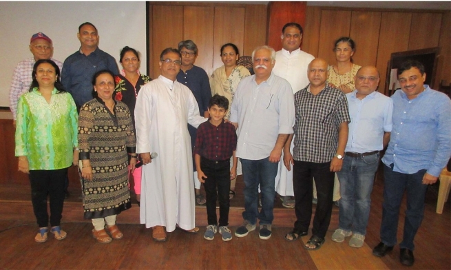 Indie – Uczniowie i byli wychowankowie “Don Bosco Matunga” realizatorami wzruszającego filmu