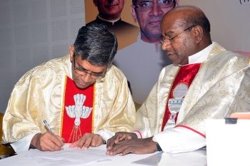 Inde - Installation du P. Jose Kachamkunnel comme nouveau Provincial de Chennai (INM)