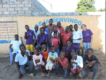 Angola – Grupo da Pastoral Universitária com as crianças de rua