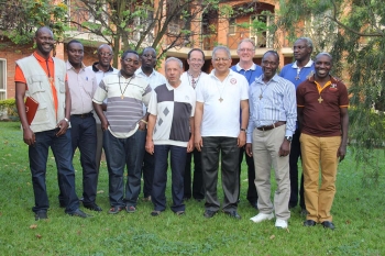 Ruanda – Padre Coelho se reunió con el Consejo de la Visitaduría de AGL y la comisión de formación