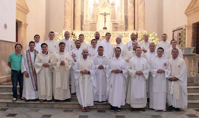 Colombia - Interprovincial Reunión de los sacerdotes del período de cinco años