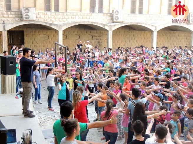 Siria - Continúa la guerra, pero regresan los “Campamentos de verano” para los muchachos