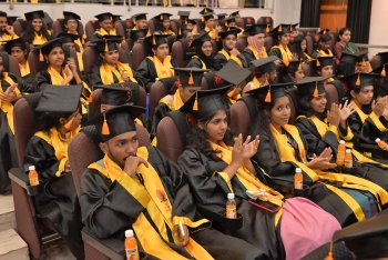 India - Ceremonia de entrega de diplomas a 307 alumnos del Don Bosco Arts and Science College de Angadikadavu