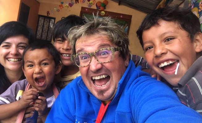 Ecuador - "Vale la pena lasciare tutto per l'esperienza del volontariato": Xoán e Sonia