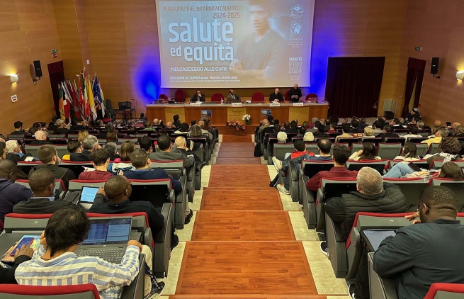 Italia - Inaugurazione dell’Anno Accademico all’Istituto San Tommaso “Salute ed equità nell’accesso alle cure”