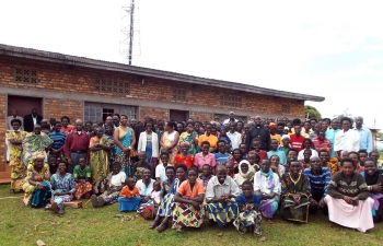 Rwanda - Commission pour la famille de la paroisse de Rango en visite à la paroisse de Higiro