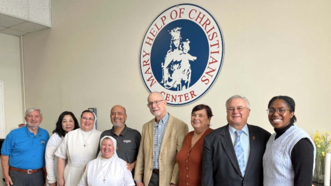 United States - Fr. Hugo Orozco Visits with the Salesian Family of Tampa