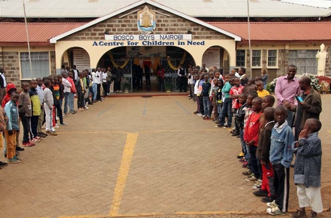 Kenia - Día de la comunidad de Bosco Boys en Kuwinda y en Langata