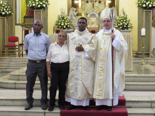 Colombia – Ordinazione sacerdotale