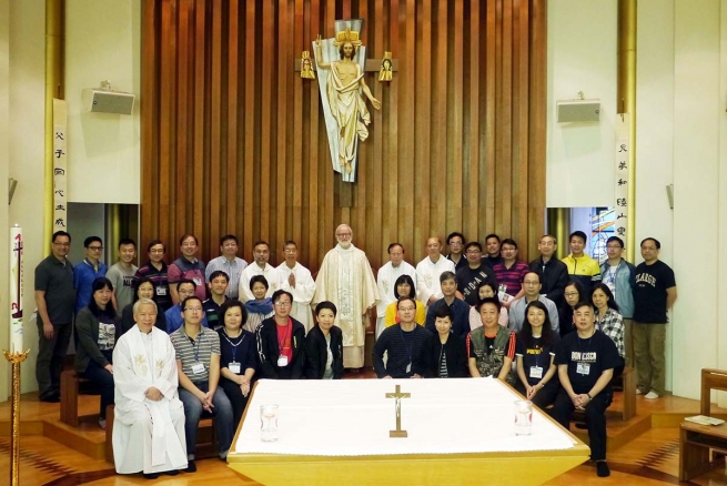 China - Vivir del Aguinaldo 2016: ser administradores-guías en la misión salesiana