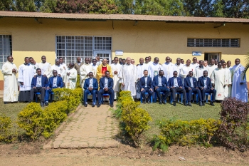 République Démocratique du Congo - Profession perpétuelle de neuf Salésiens de Don Bosco d'Afrique Centrale