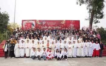 Vietnam - La Familia Salesiana del Vietnam del Norte celebra a Don Bosco con el Consejero para la Región Asia Este-Oceanía