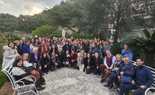 Itália - XXVI Curso Nacional de Atualização para Professores de Religião Católica "Educação Emocional e IRC"