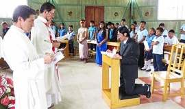 Ecuador - Profesión perpetua del salesiano Pedro Vuong