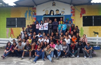 Honduras - Jóvenes de la Pastoral Juvenil reciben el Kerigma