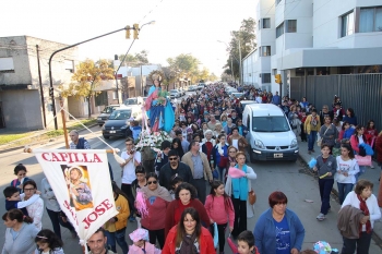 Argentina - Fiesta de María Auxiliadora en las calles de Santa Fe