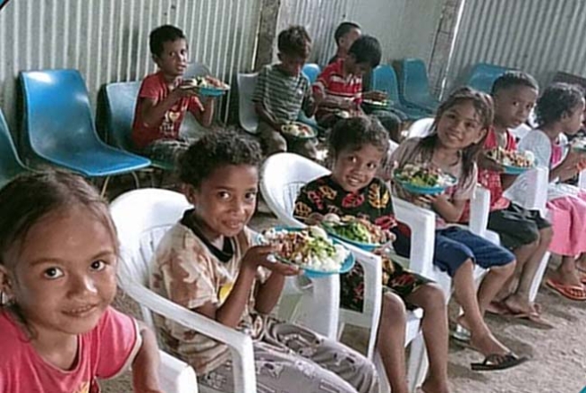 Timor-Leste – Colaboração entre ‘Salesian Missions’ e ‘Rise Against Hunger’ proporciona uma nutrição melhor ais jovens
