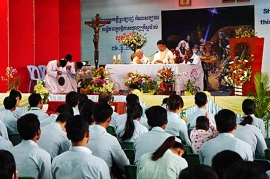 Camboya - Celebración solemne de la Navidad