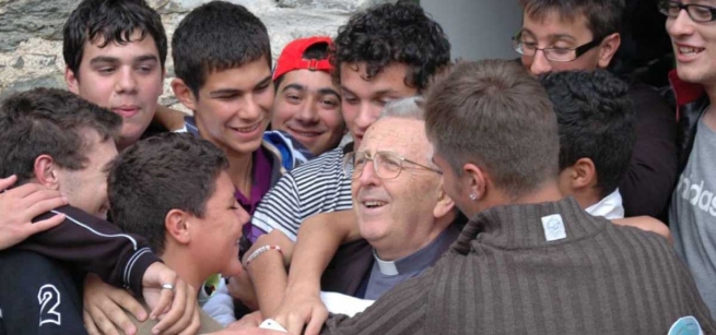 Italia – Addio a don Rosso, formatore e prete amico dei giovani